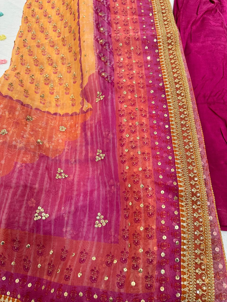 Farah Talib Aziz Luxe Pret